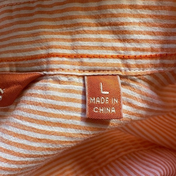 Tommy Bahama Relax Women Button Down Top - Picture 11 of 13